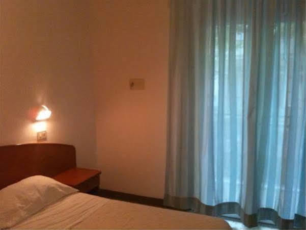 Hotel Tv Rimini Exterior photo